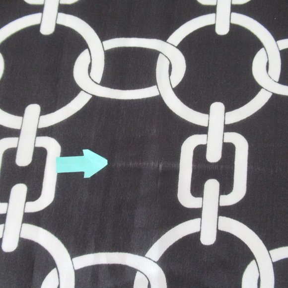 Square Scarf Bandana Links Pattern 26" Black and White from India, *Flaw - Picture 9 of 9